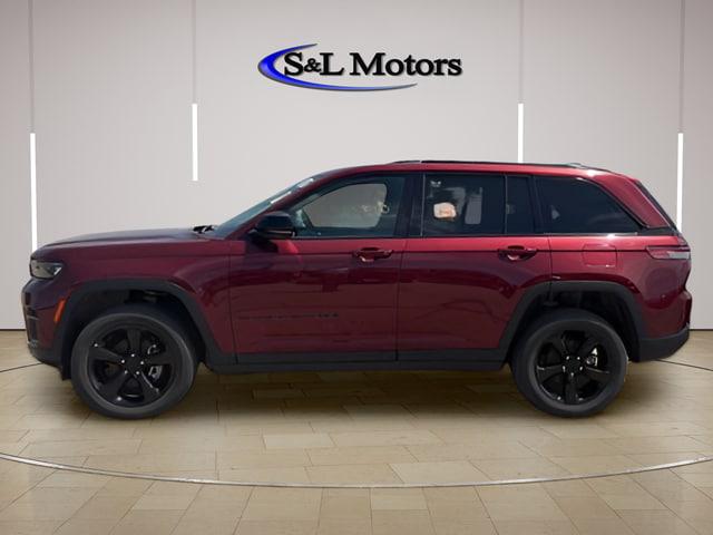 2024 Jeep Grand Cherokee Altitude 4x4