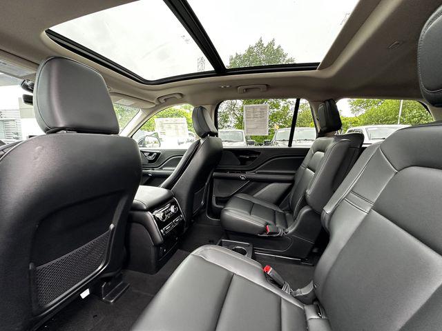 2024 Lincoln Aviator Premiere