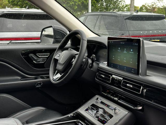 2024 Lincoln Aviator Premiere