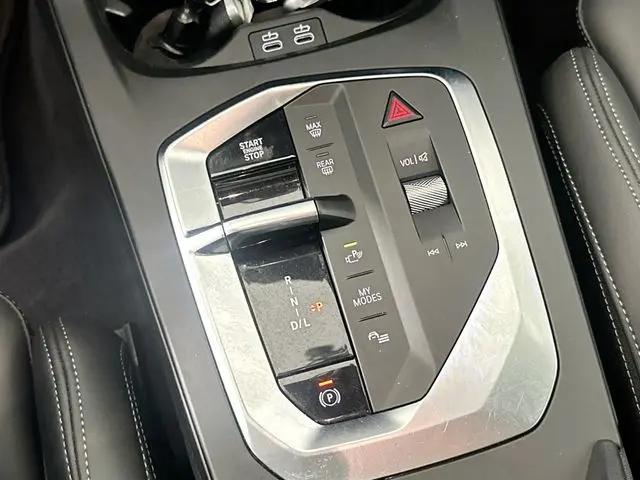 2025 BMW Coupe xDrive