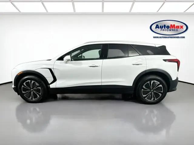 2024 Chevrolet V Blazer eAWD 2LT