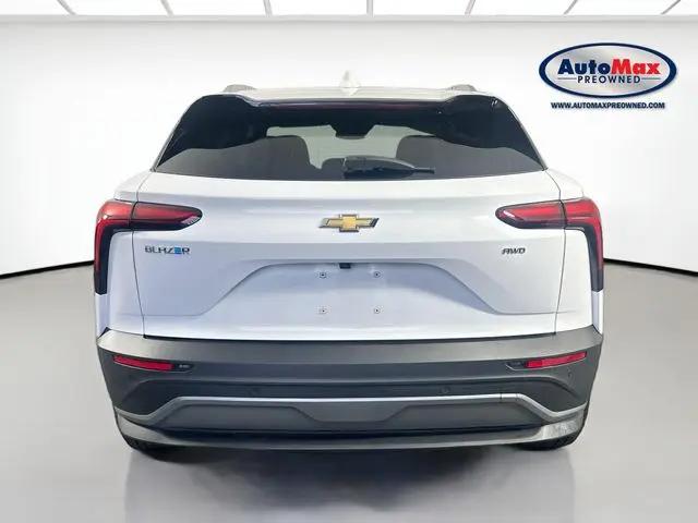 2024 Chevrolet V Blazer eAWD 2LT