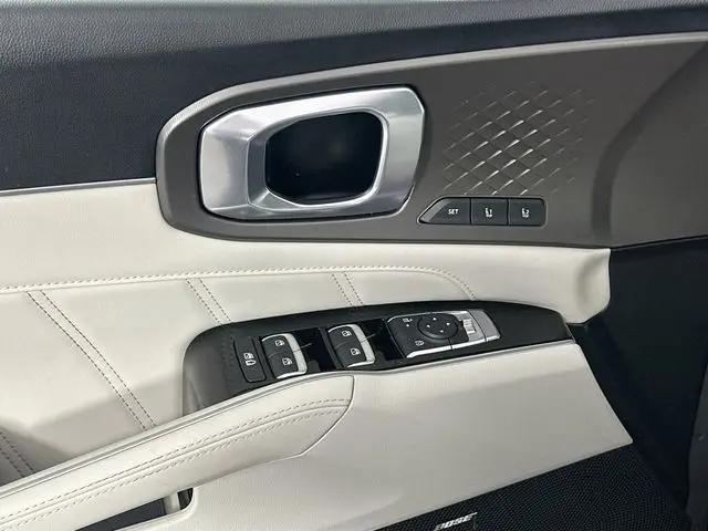2025 Kia Sorento Hybrid SX Prestige