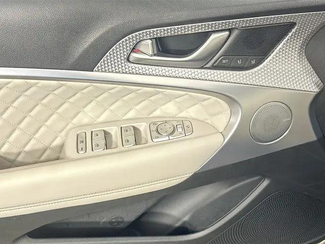 2023 Genesis G70 3.3T AWD
