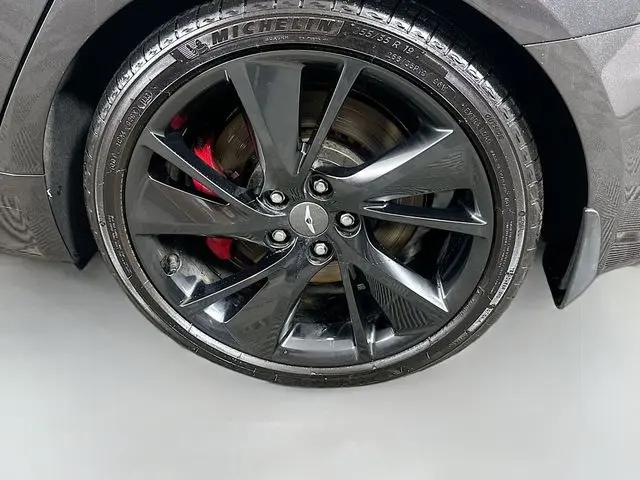 2023 Genesis G70 3.3T AWD