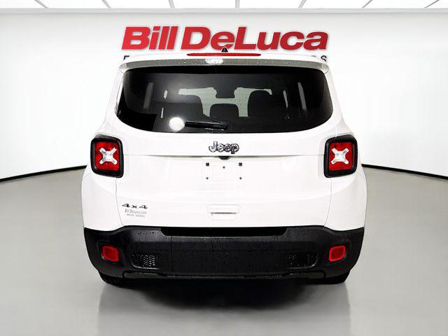 2023 Jeep Renegade Latitude 4x4