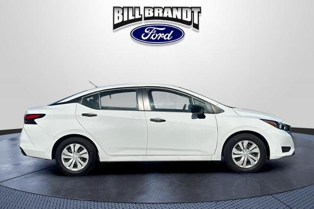 2024 Nissan Versa 1.6 S