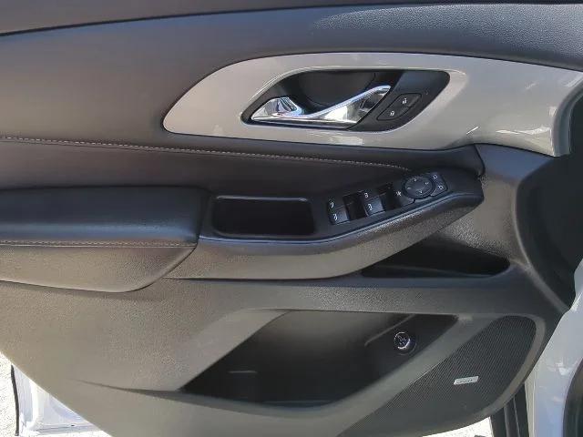 2021 Chevrolet Traverse AWD RS