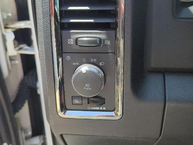 2018 Ram 1500 Night Crew Cab 4x4 5'7" Box
