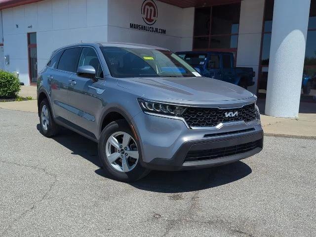 2023 Kia Sorento LX