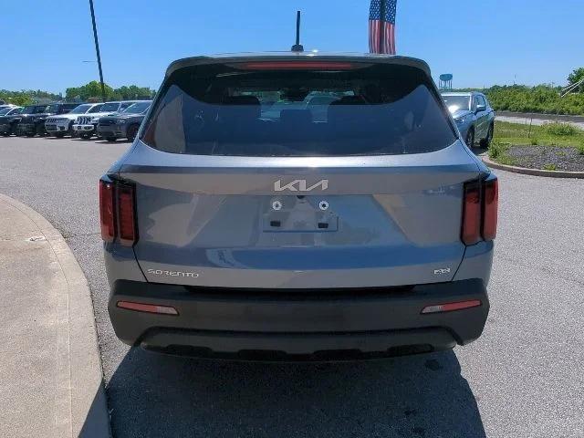 2023 Kia Sorento LX