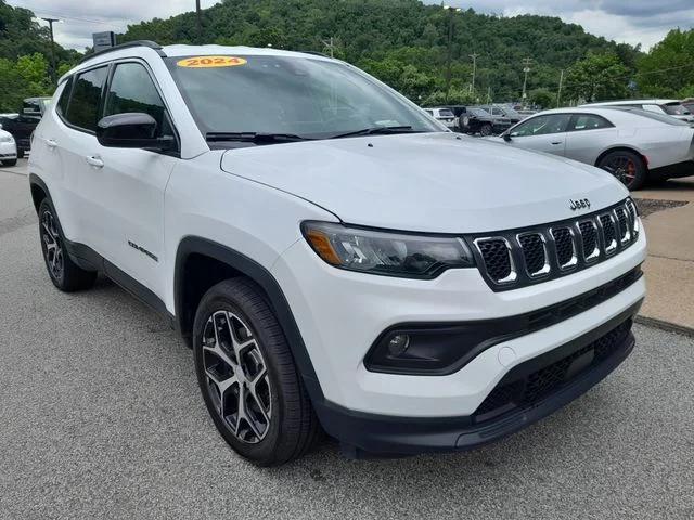 2024 Jeep Compass Latitude 4x4 2024 Jeep Compass Latitude 4x4