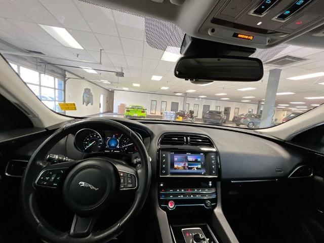 2017 Jaguar F-PACE 35t Premium