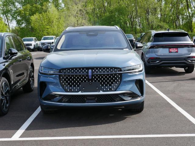2025 Lincoln Nautilus Reserve