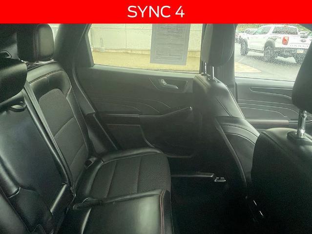 2025 Ford Escape ST-Line Select