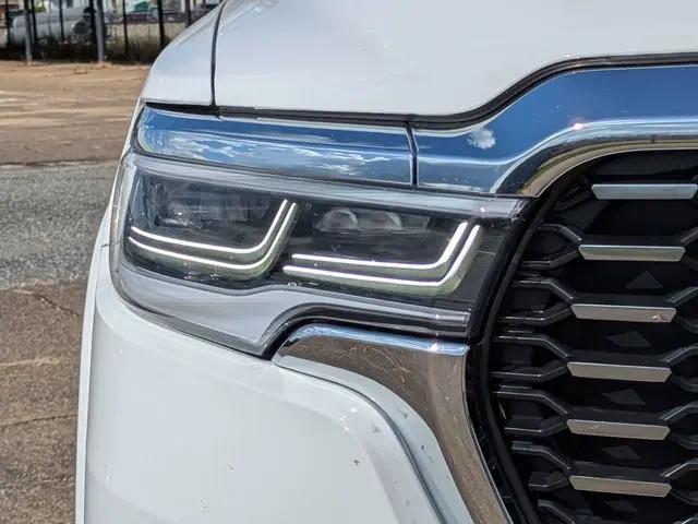 2025 Ram 1500 Tungsten Crew Cab 4x4 5'7" Box