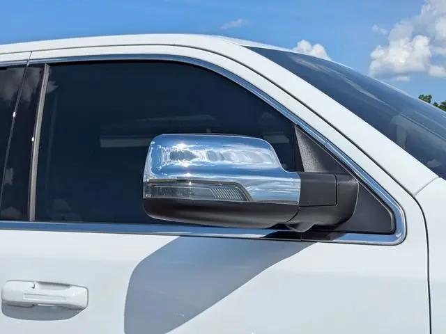 2025 Ram 1500 Tungsten Crew Cab 4x4 5'7" Box