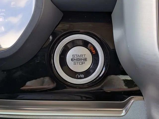 2025 Ram 1500 Tungsten Crew Cab 4x4 5'7" Box