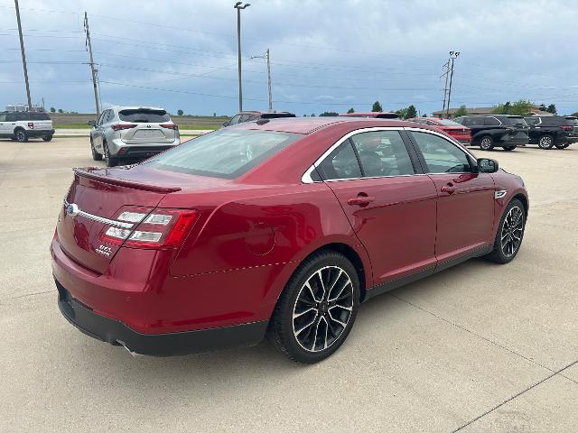 2018 Ford Taurus SEL