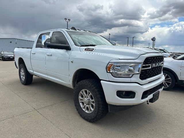2022 Ram 2500 Big Horn Crew Cab 4x4 6'4" Box