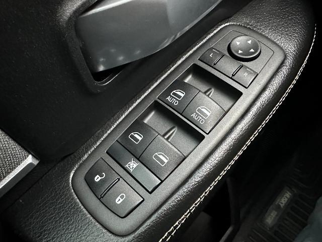2022 Ram 2500 Big Horn Crew Cab 4x4 6'4" Box