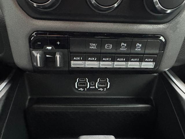 2022 Ram 2500 Big Horn Crew Cab 4x4 6'4" Box