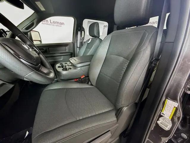 2026 Ram 3500 Tradesman Crew Cab 4x4 8' Box