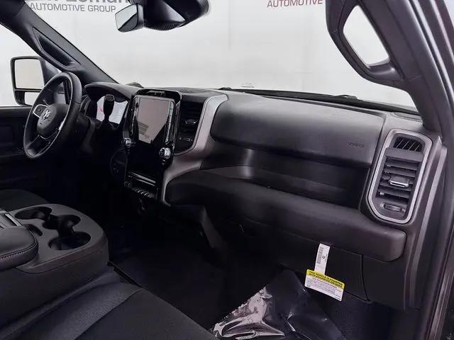 2026 Ram 3500 Tradesman Crew Cab 4x4 8' Box