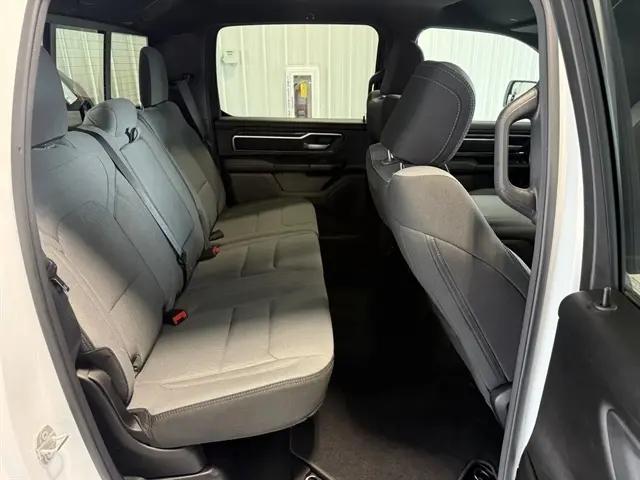 2024 Ram 1500 Big Horn Crew Cab 4x4 5'7" Box