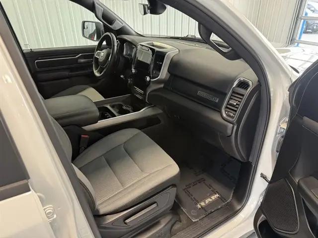 2024 Ram 1500 Big Horn Crew Cab 4x4 5'7" Box