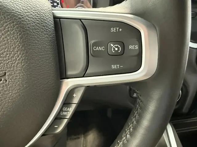 2024 Ram 1500 Big Horn Crew Cab 4x4 5'7" Box