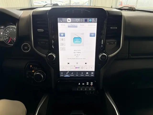 2024 Ram 1500 Big Horn Crew Cab 4x4 5'7" Box