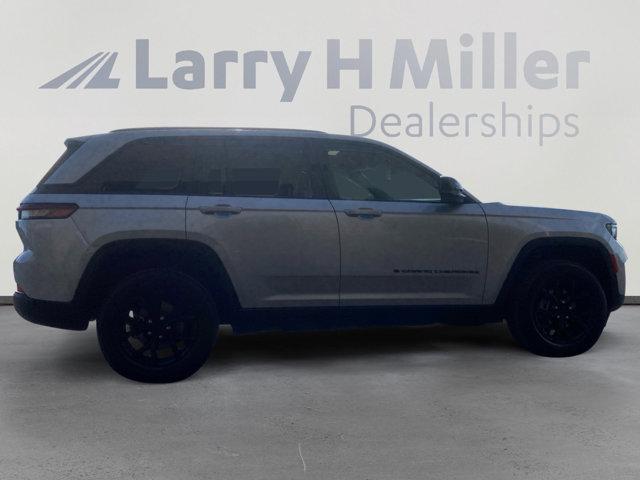 2025 Jeep Grand Cherokee Altitude X 4x4