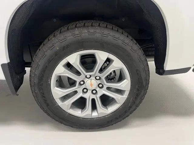 2026 Chevrolet Silverado 1500 4WD Crew Cab Short Bed LTZ