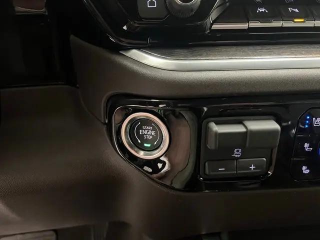 2026 Chevrolet Silverado 1500 4WD Crew Cab Short Bed LTZ