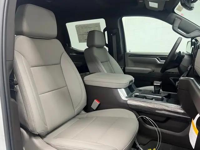 2026 Chevrolet Silverado 1500 4WD Crew Cab Short Bed LTZ