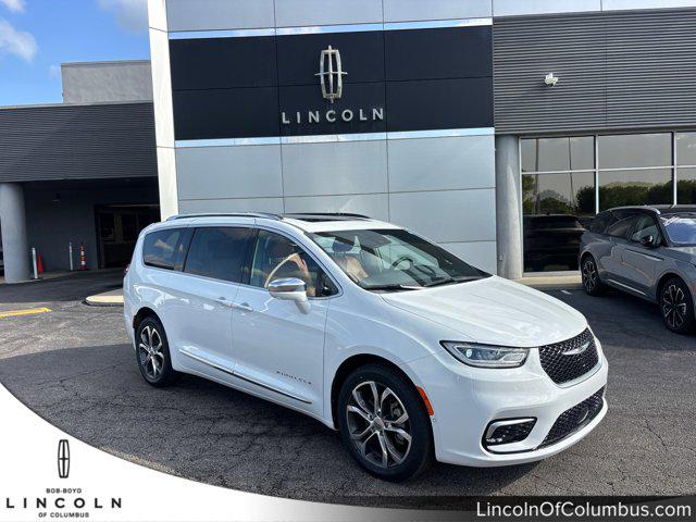 2024 Chrysler Pacifica Pinnacle AWD for sale near Columbus, OH