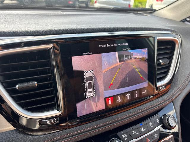 2024 Chrysler Pacifica Pinnacle AWD