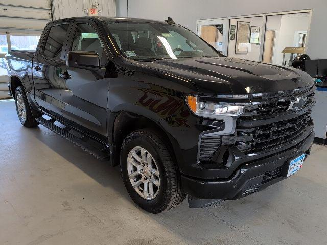 2023 Chevrolet Silverado 1500 4WD Crew Cab Short Bed RST