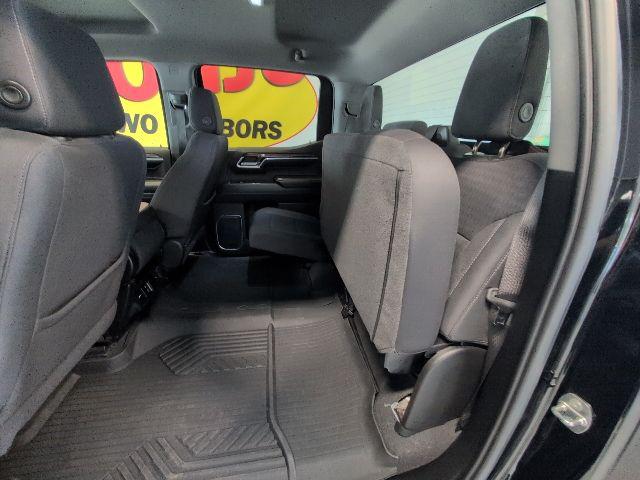 2023 Chevrolet Silverado 1500 4WD Crew Cab Short Bed RST
