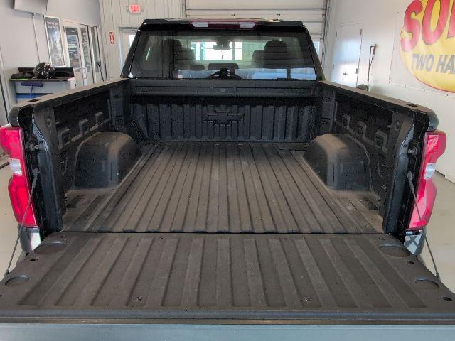2023 Chevrolet Silverado 1500 4WD Crew Cab Short Bed RST