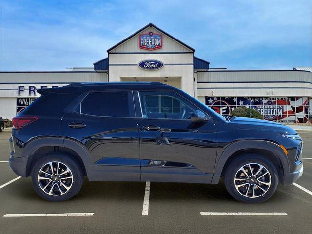 2025 Chevrolet TrailBlazer AWD LT