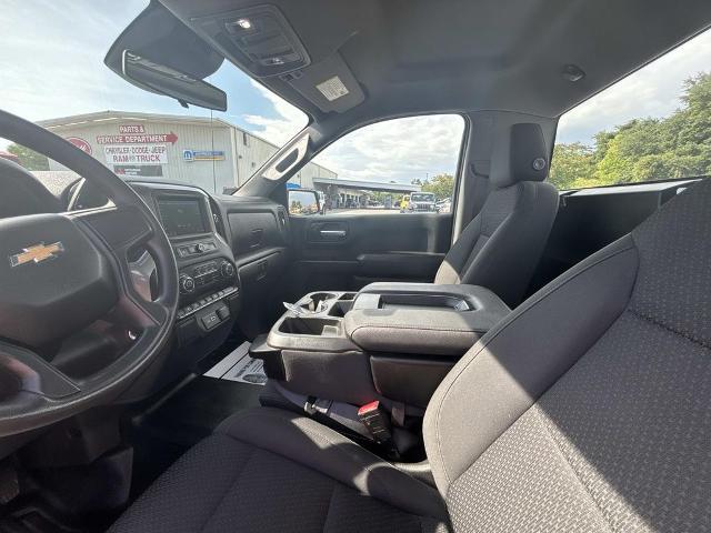 2022 Chevrolet Silverado 1500 2WD Regular Cab Long Bed WT