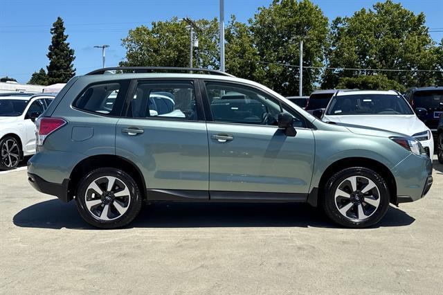2017 Subaru Forester 2.5i