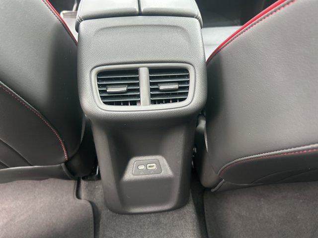 2023 Buick Envision Essence FWD