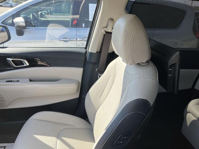 2025 Kia Carnival MPV SX Prestige