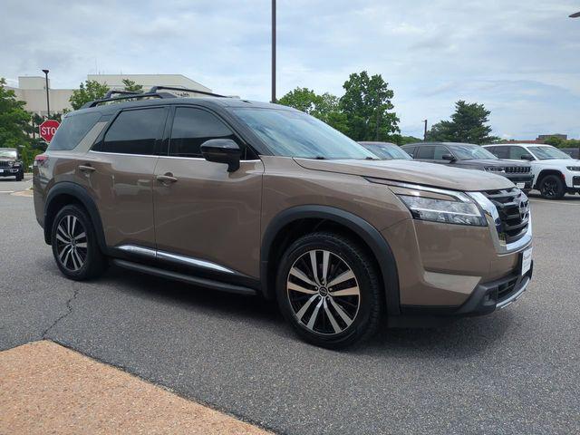 2023 Nissan Pathfinder Platinum 4WD