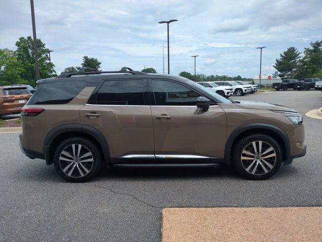 2023 Nissan Pathfinder Platinum 4WD