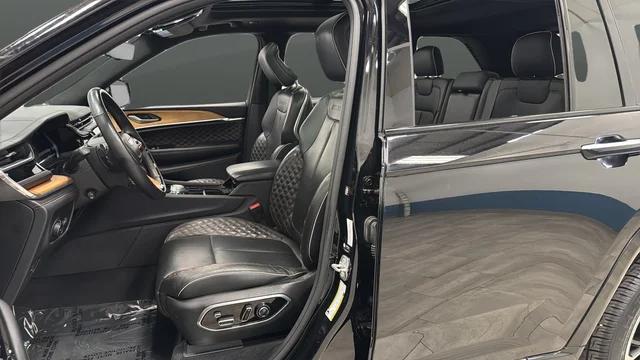 2023 Jeep Grand Cherokee Summit Reserve 4x4
