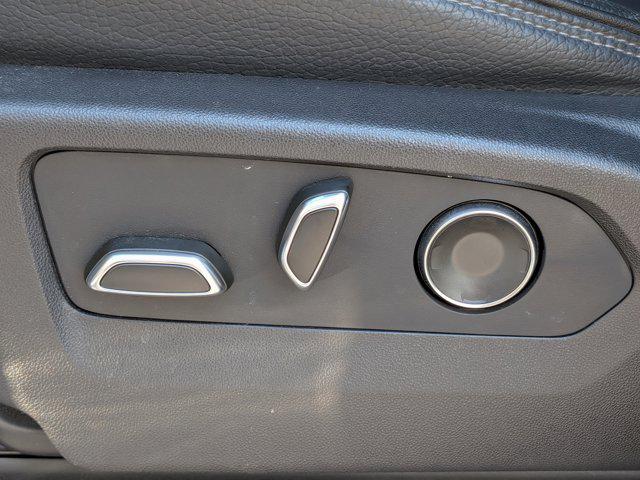 2024 GMC Sierra 1500 4WD Crew Cab Short Box Denali